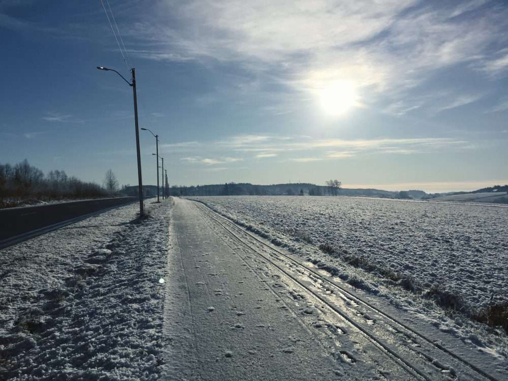 Icy winter roads for a Father's Day Run